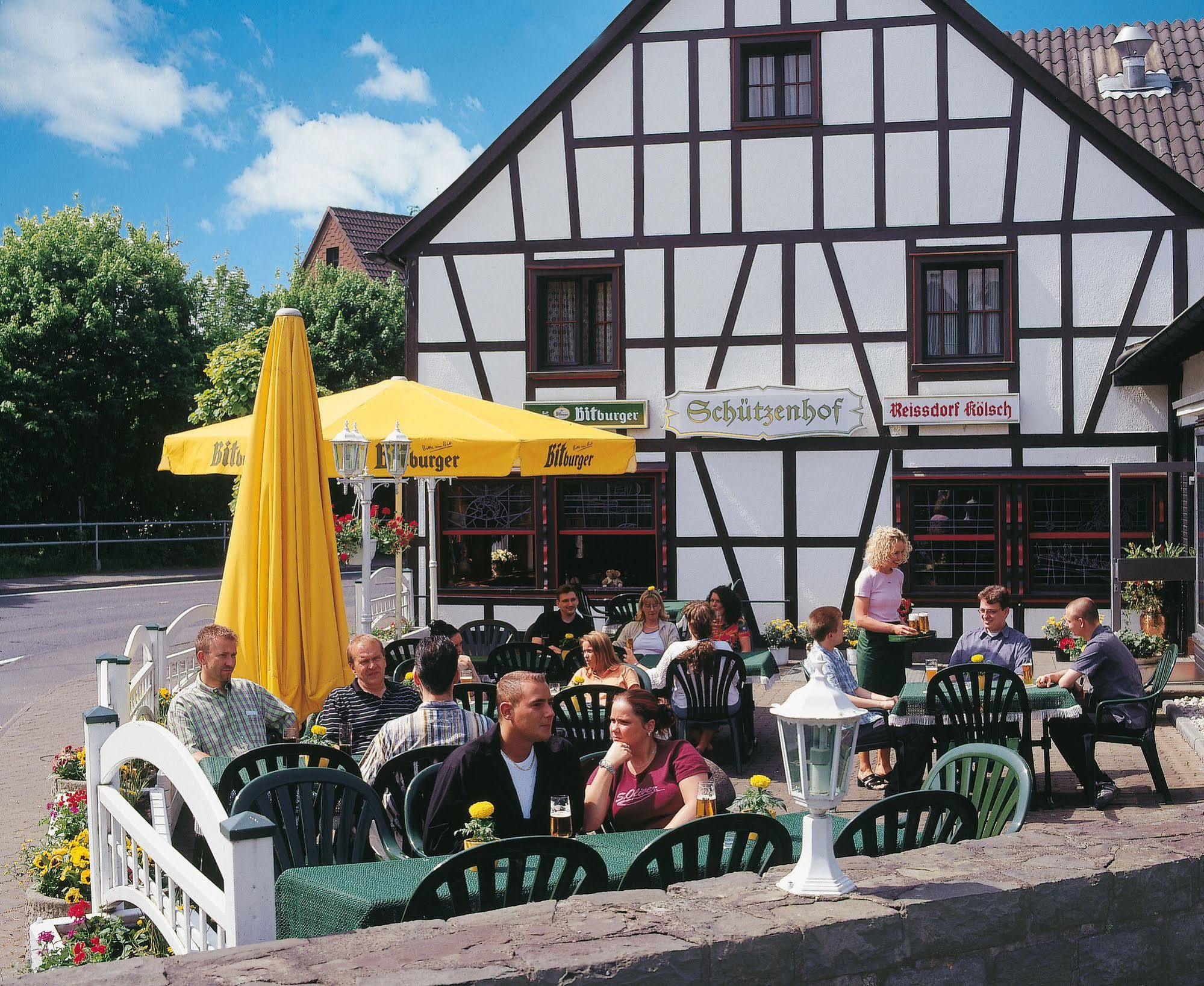 Hotel Schuetzenhof Eitorf Exterior photo